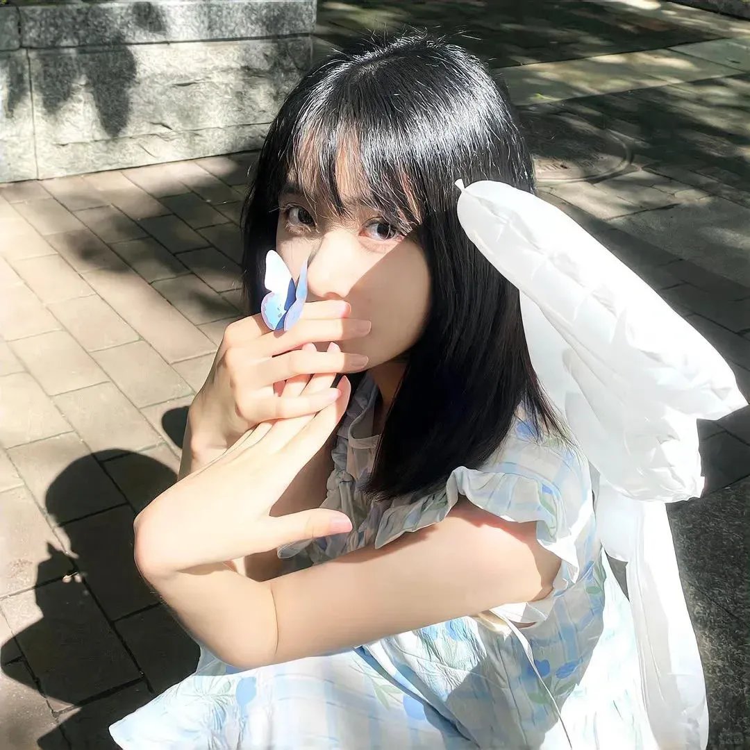 靠近我一点